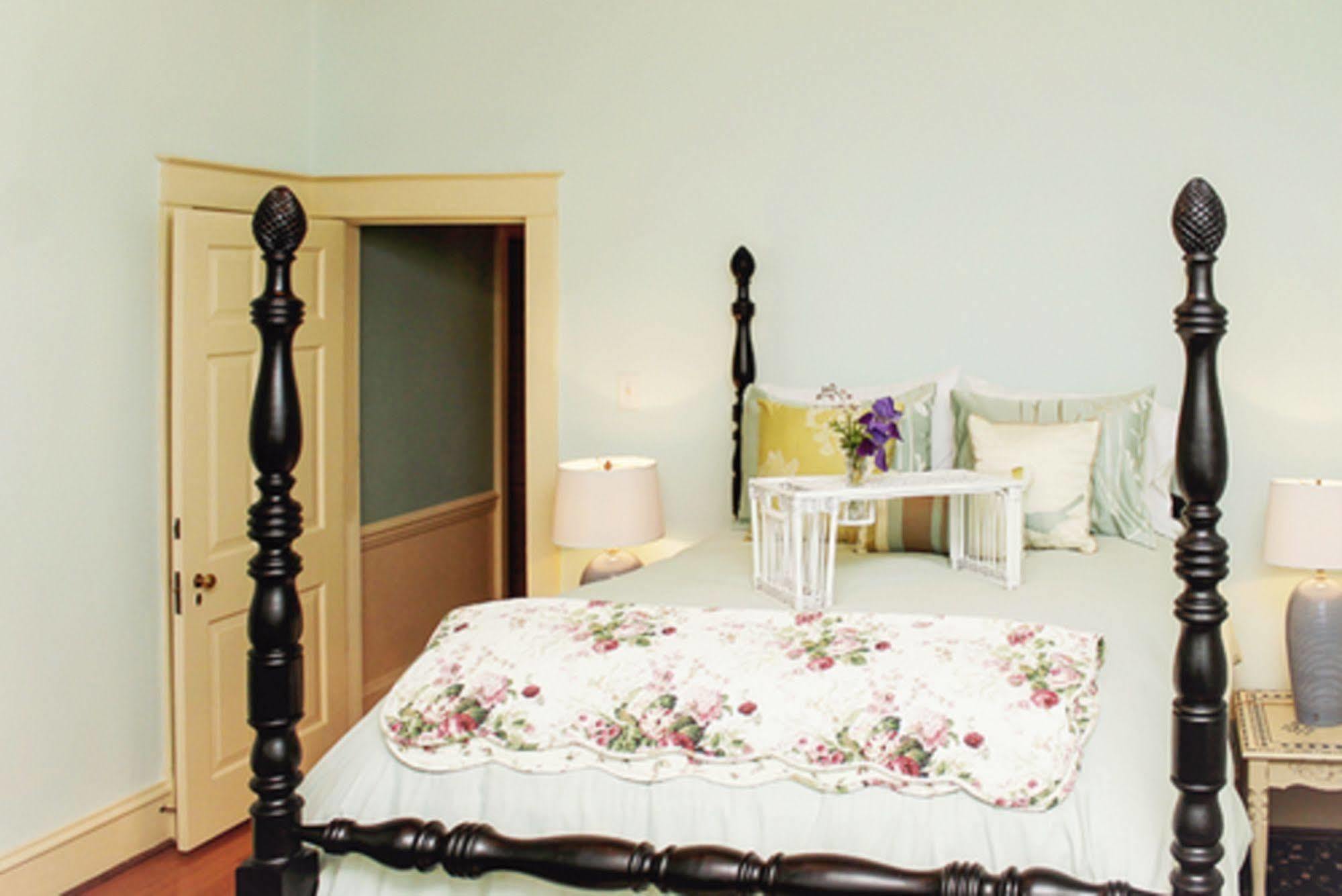 Hill Crest Bed & Breakfast Clifton Forge Buitenkant foto