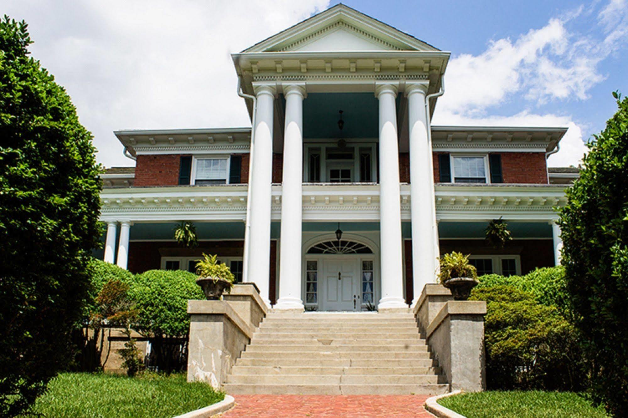 Hill Crest Bed & Breakfast Clifton Forge Buitenkant foto